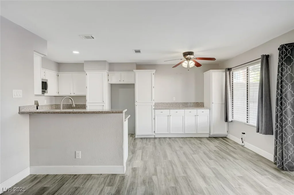 2046 Waverly, Henderson, NV 89014