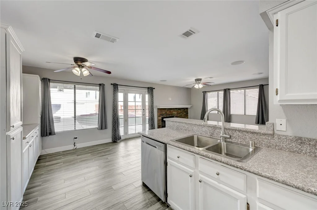 2046 Waverly, Henderson, NV 89014