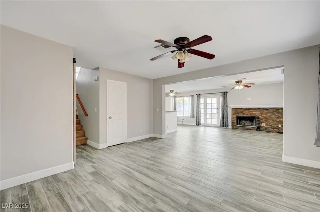 2046 Waverly, Henderson, NV 89014