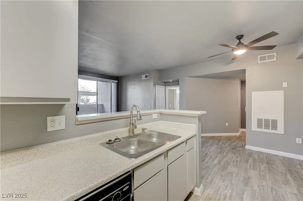 231 Horizon Ridge, Henderson, NV 89012