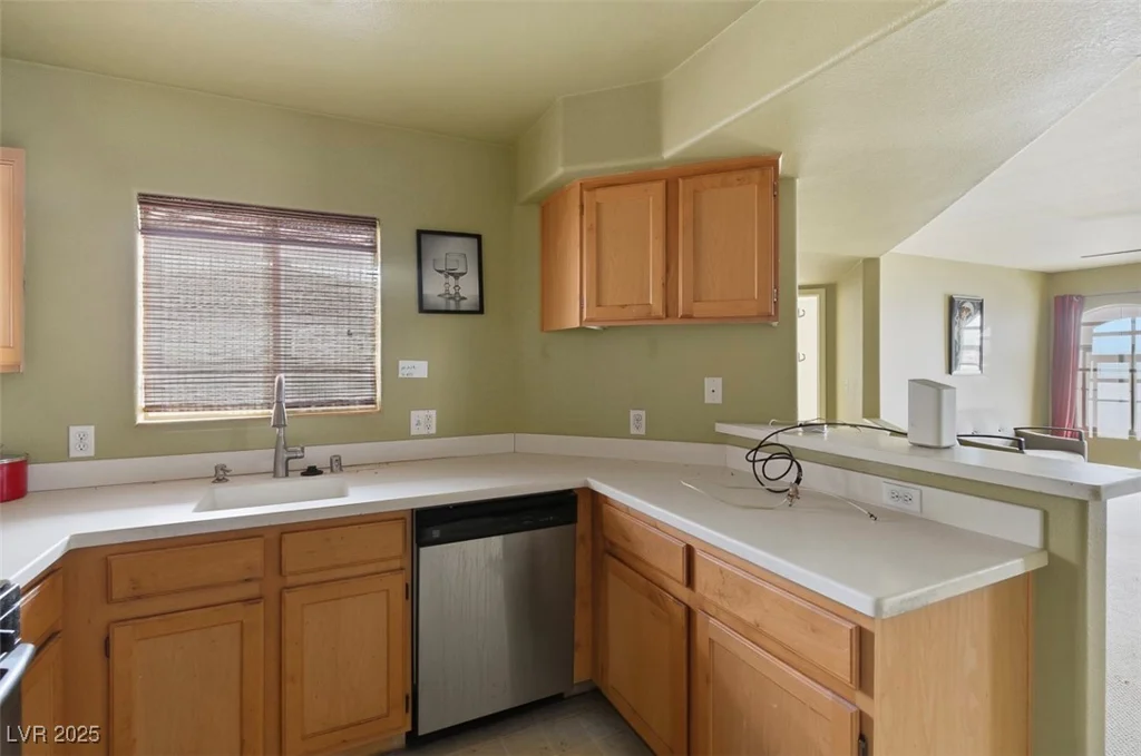 4555 Sahara, Las Vegas, NV 89104