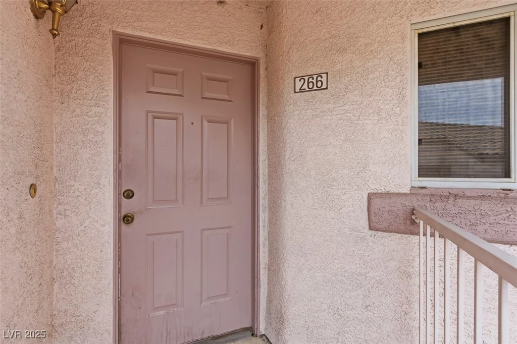 4555 Sahara, Las Vegas, NV 89104