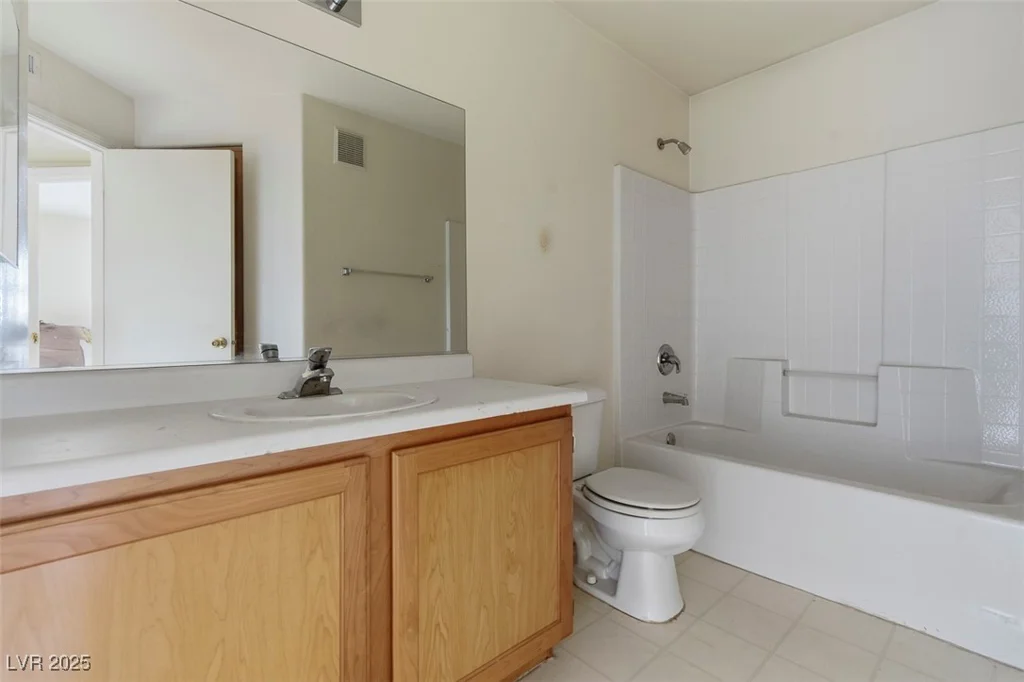 4555 Sahara, Las Vegas, NV 89104