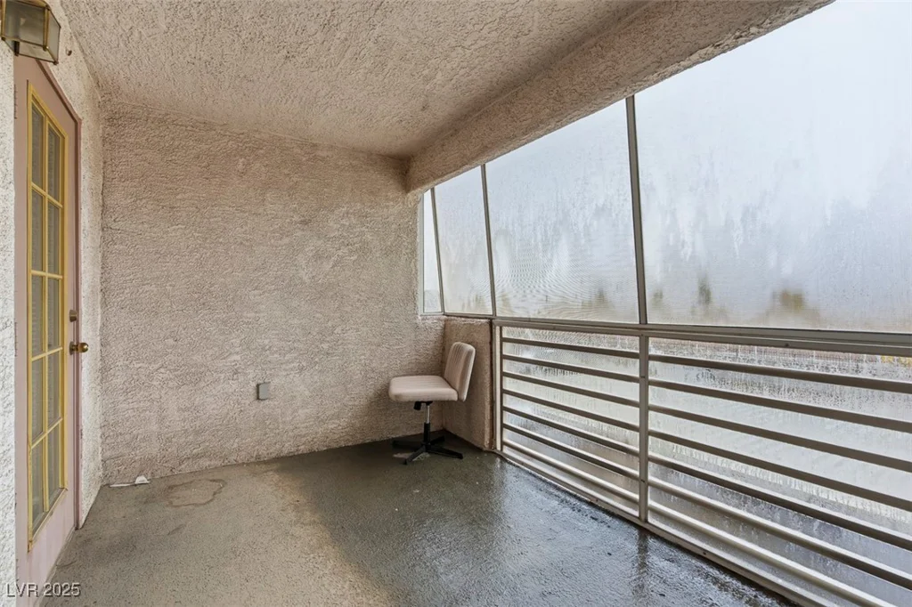 4555 Sahara, Las Vegas, NV 89104