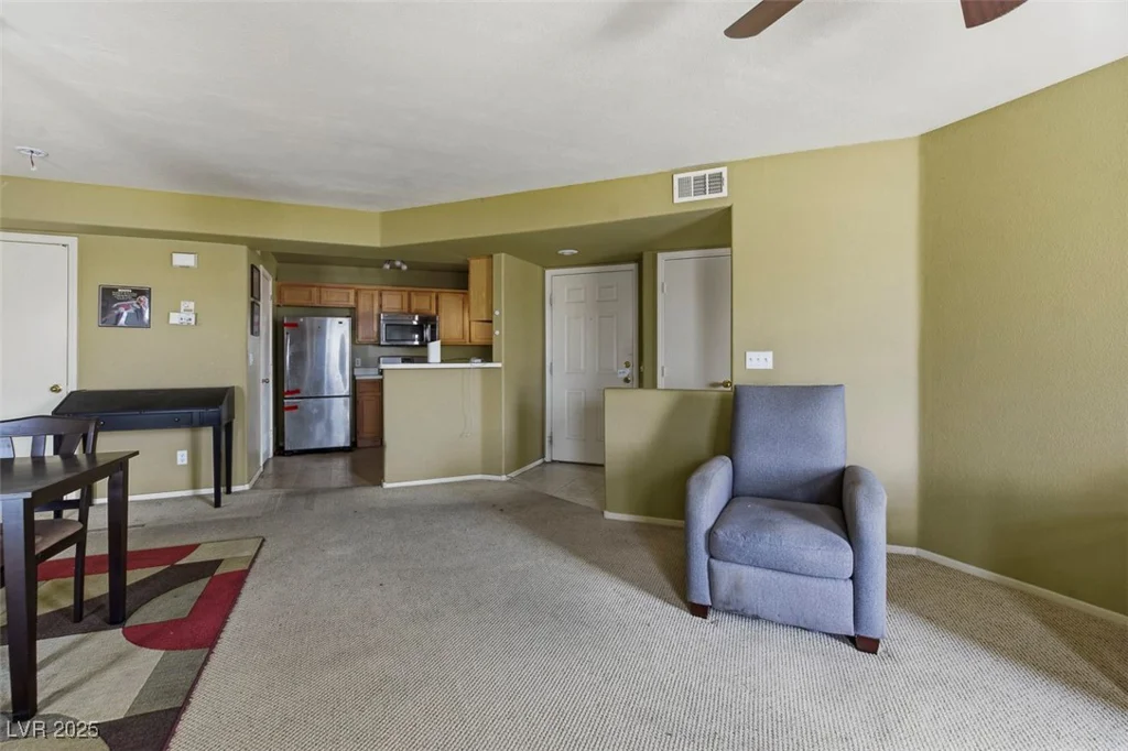 4555 Sahara, Las Vegas, NV 89104