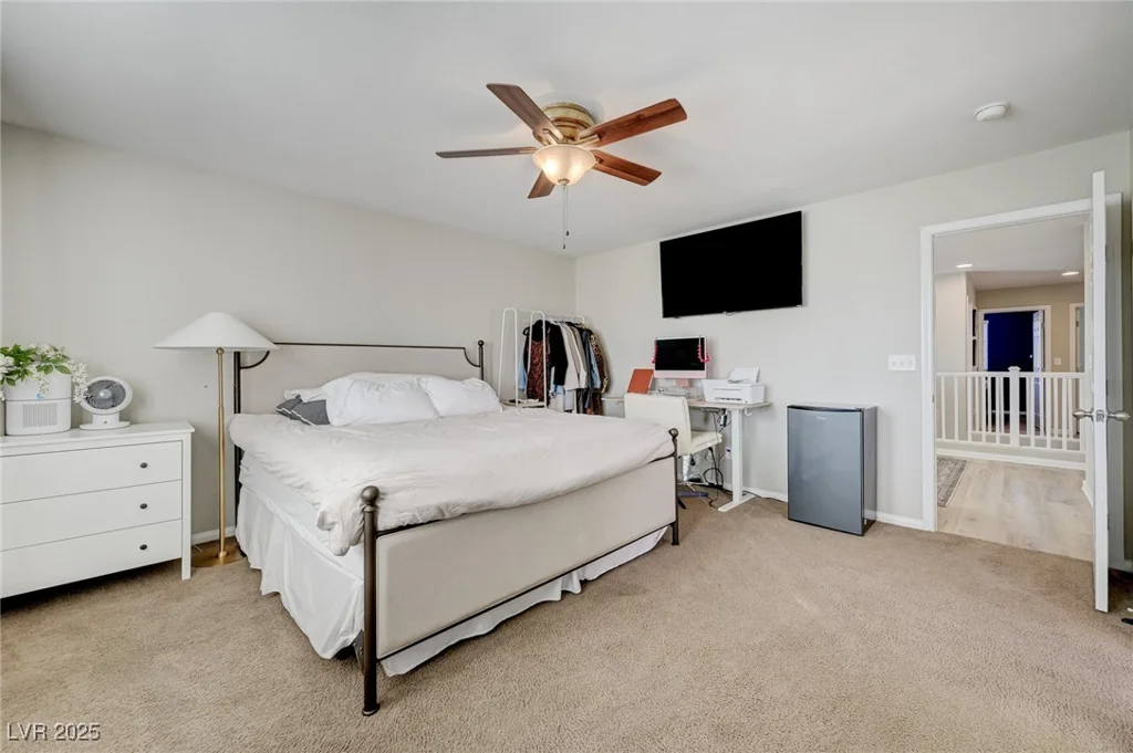 7497 Glimmering Sun, Las Vegas, NV 89178