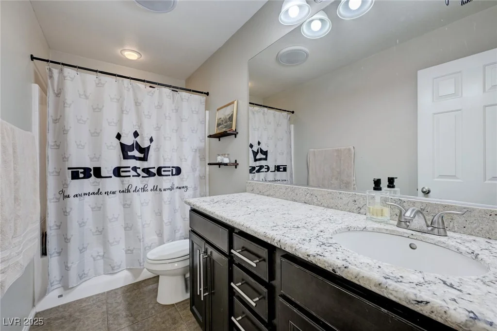 7497 Glimmering Sun, Las Vegas, NV 89178