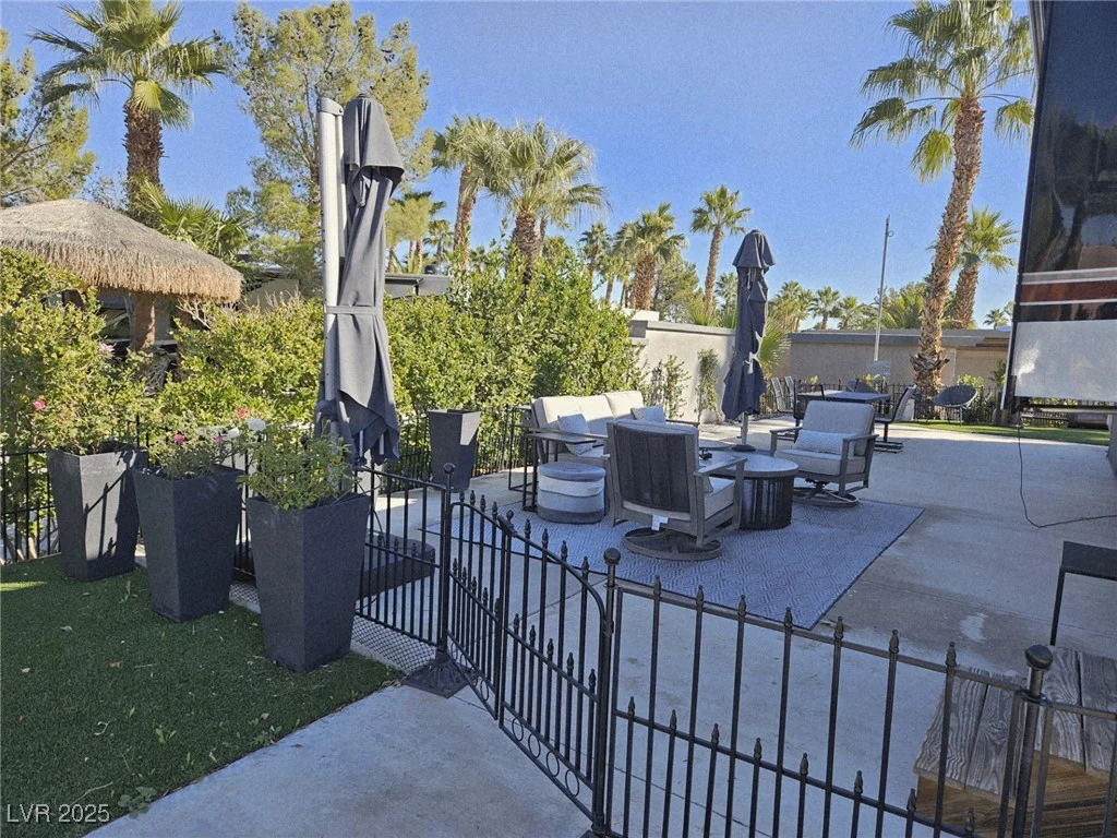 8175 Arville, Las Vegas, NV 89139