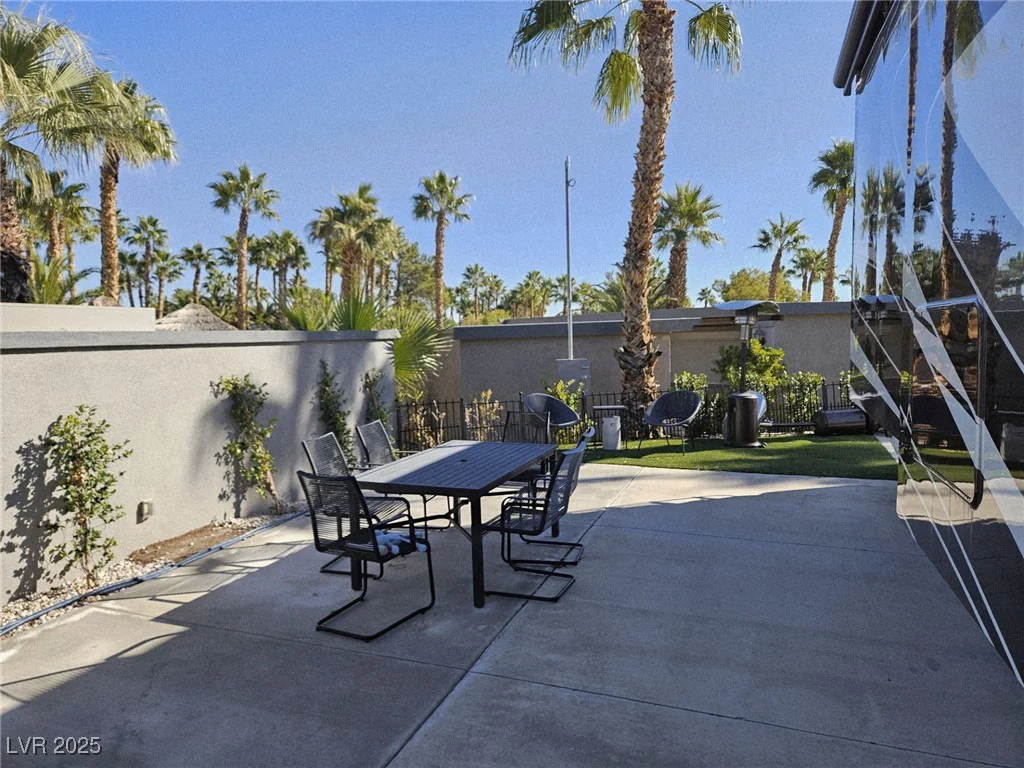 8175 Arville, Las Vegas, NV 89139