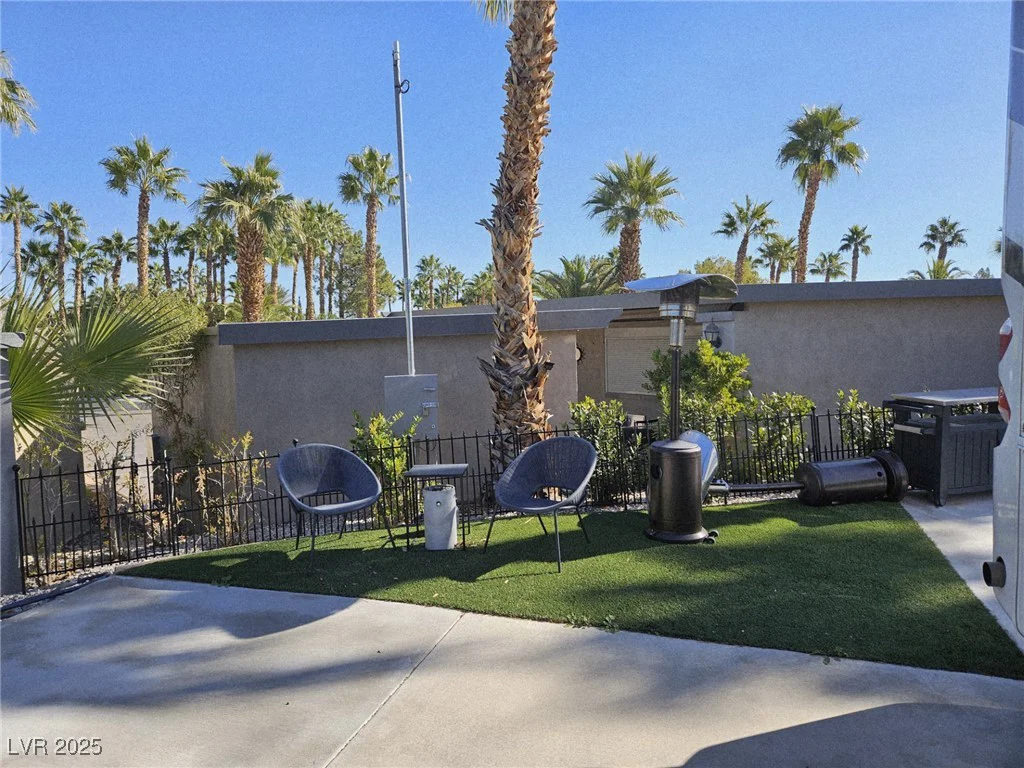 8175 Arville, Las Vegas, NV 89139