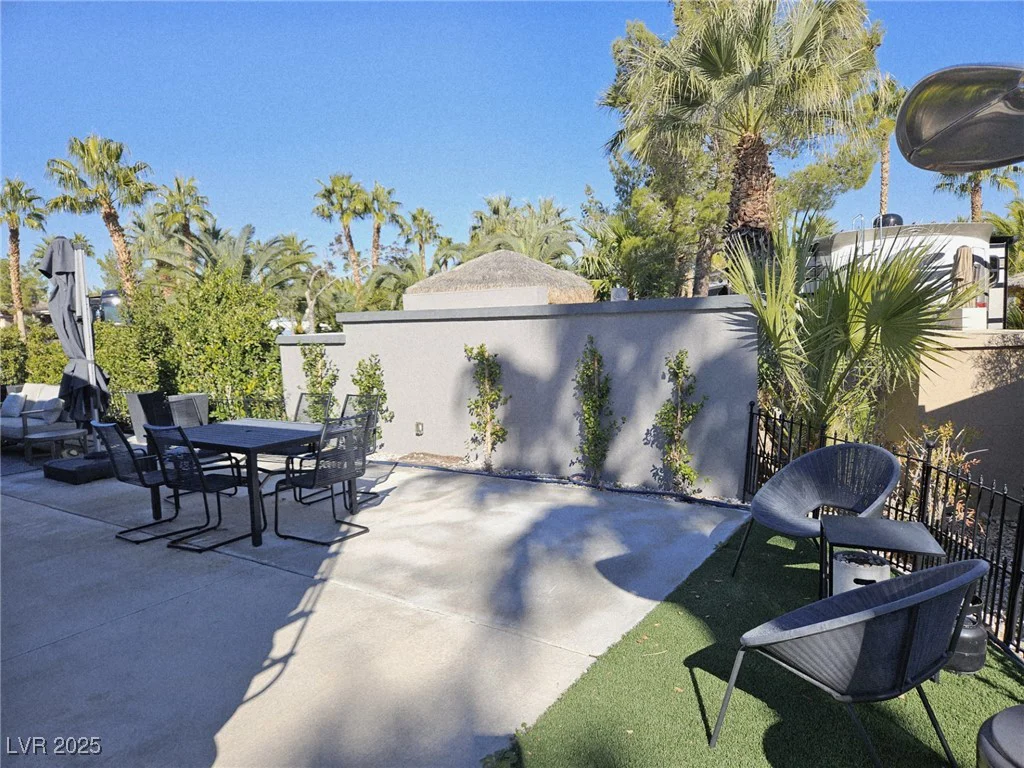 8175 Arville, Las Vegas, NV 89139