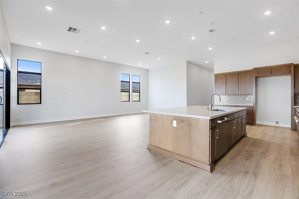 12218 Elderwood, Las Vegas, NV 89138