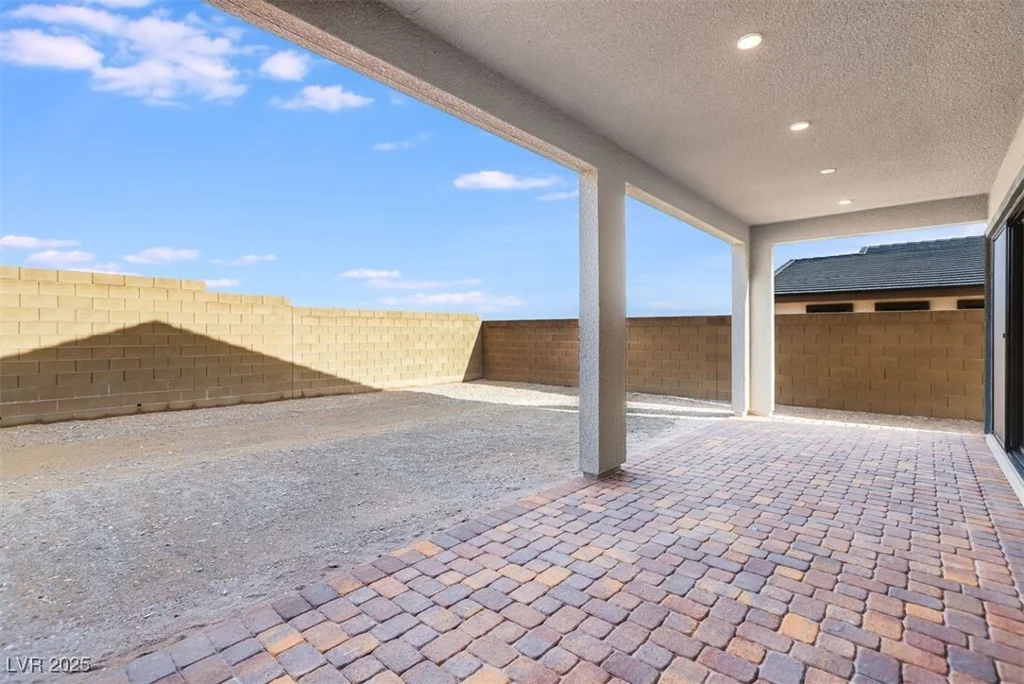 12218 Elderwood, Las Vegas, NV 89138