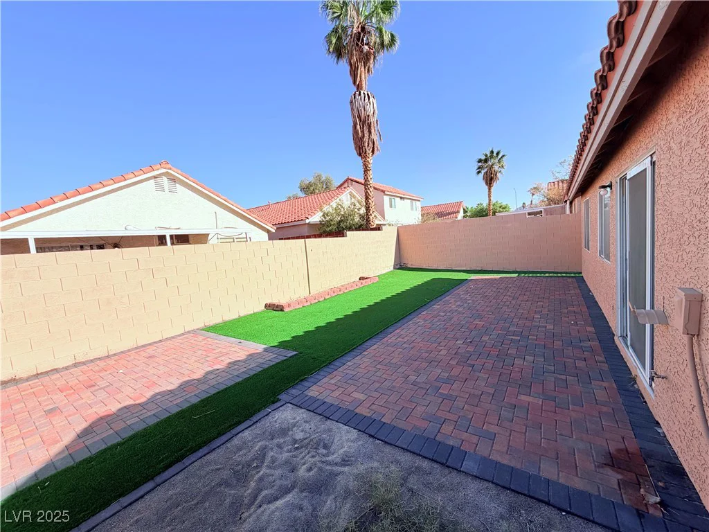 6386 Cedar Breaks, Las Vegas, NV 89156