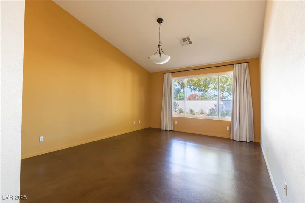 264 Chestnut Ridge, Henderson, NV 89012