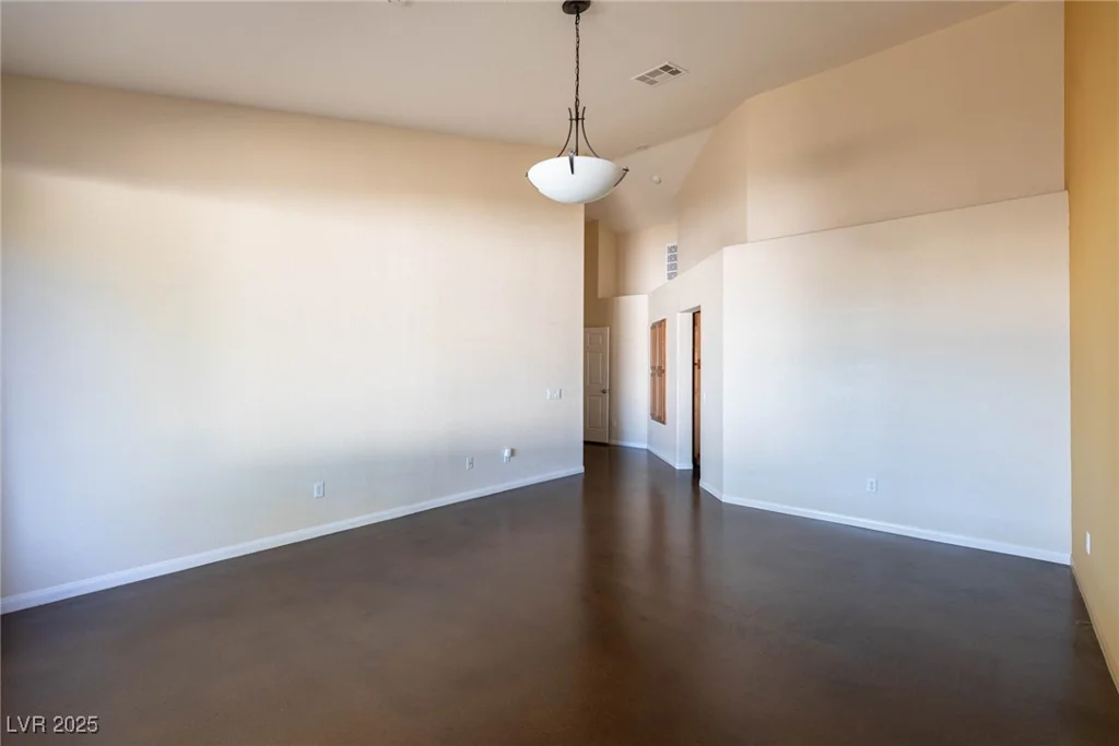 264 Chestnut Ridge, Henderson, NV 89012