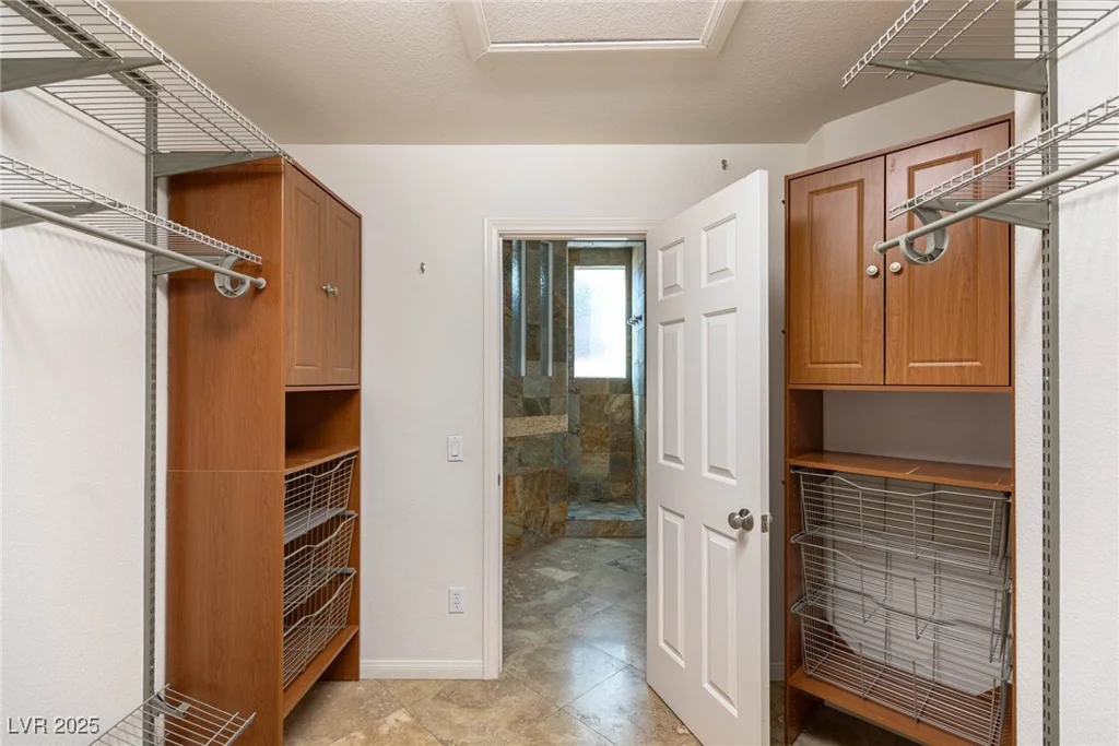 264 Chestnut Ridge, Henderson, NV 89012