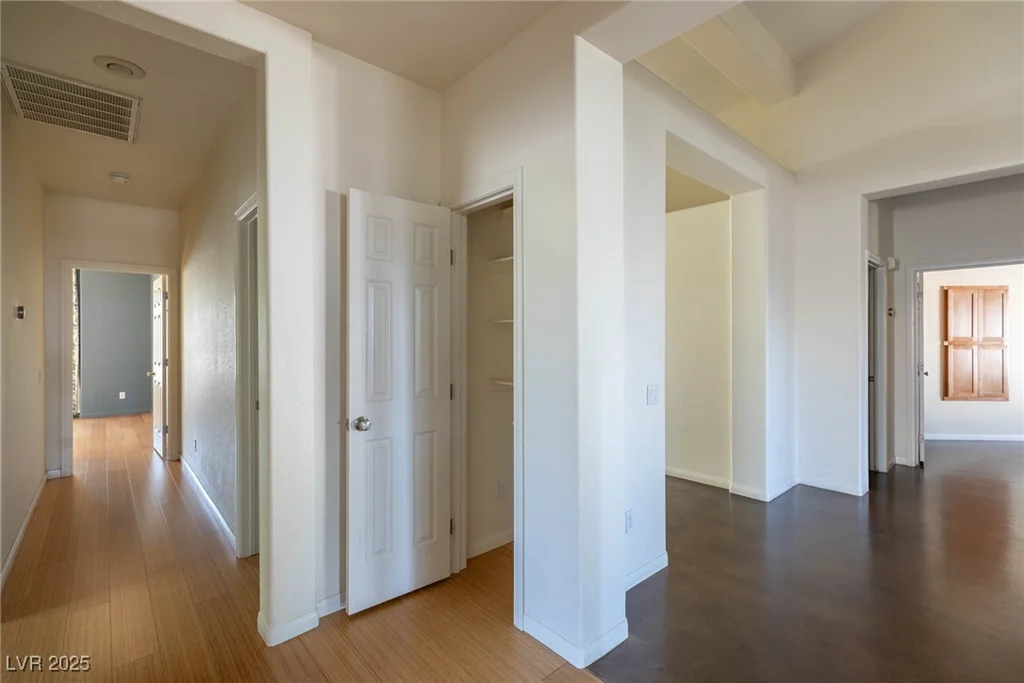 264 Chestnut Ridge, Henderson, NV 89012