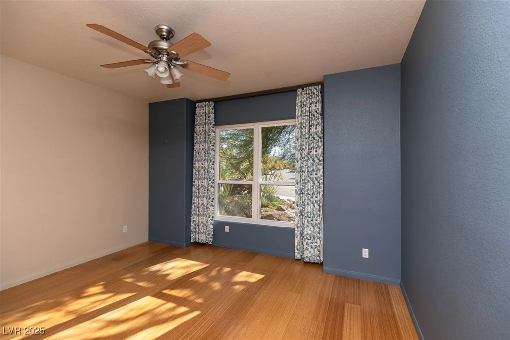264 Chestnut Ridge, Henderson, NV 89012