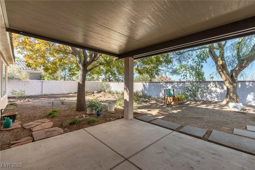 264 Chestnut Ridge, Henderson, NV 89012