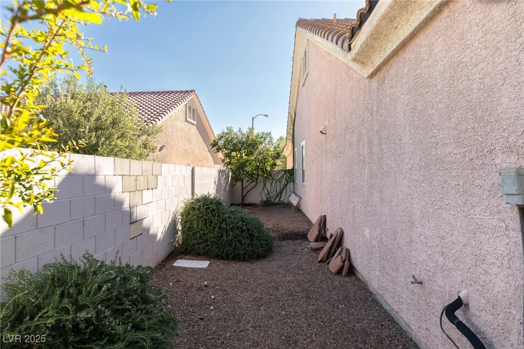 264 Chestnut Ridge, Henderson, NV 89012