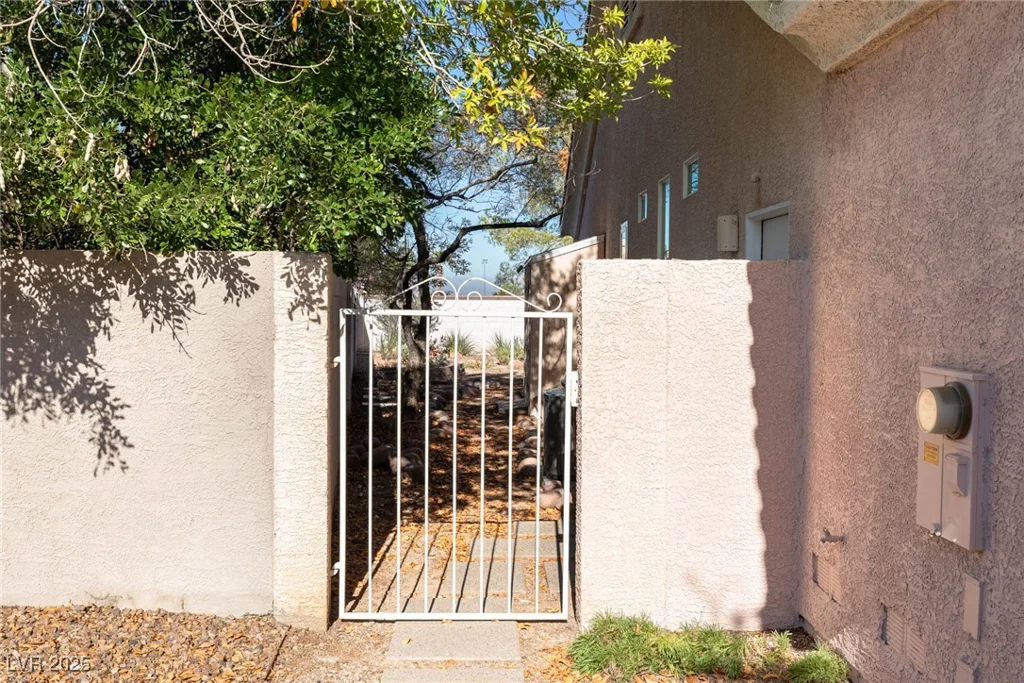 264 Chestnut Ridge, Henderson, NV 89012