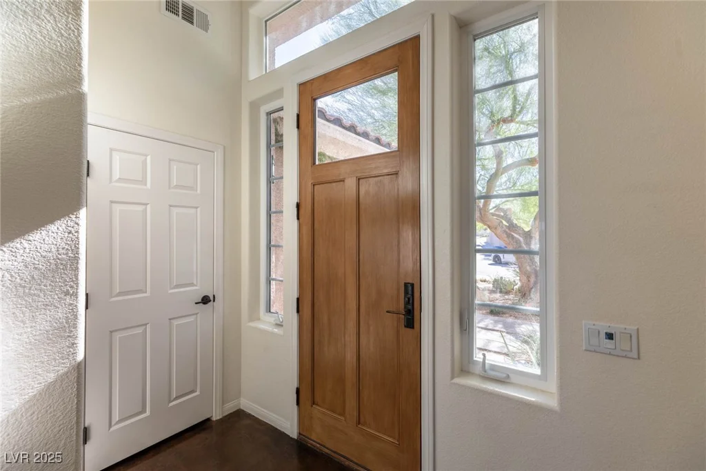 264 Chestnut Ridge, Henderson, NV 89012