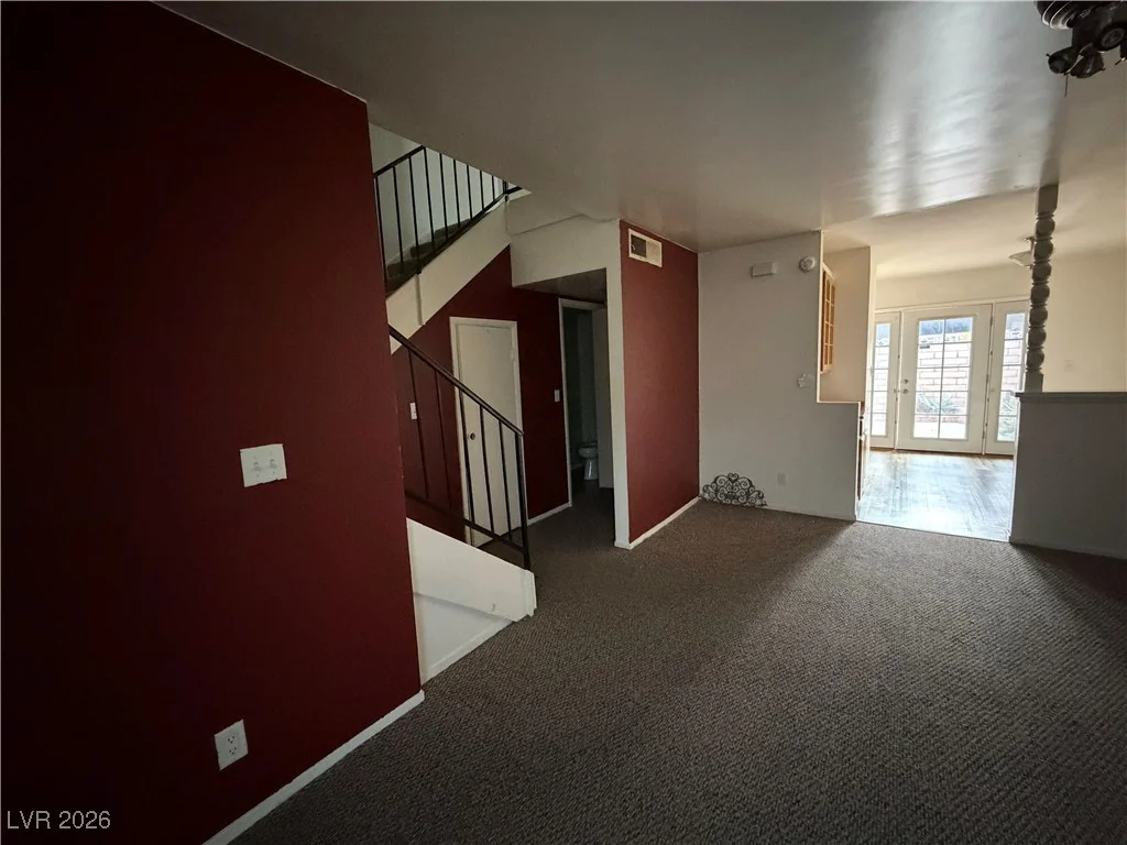 6120 Meadowhaven, Las Vegas, NV 89103