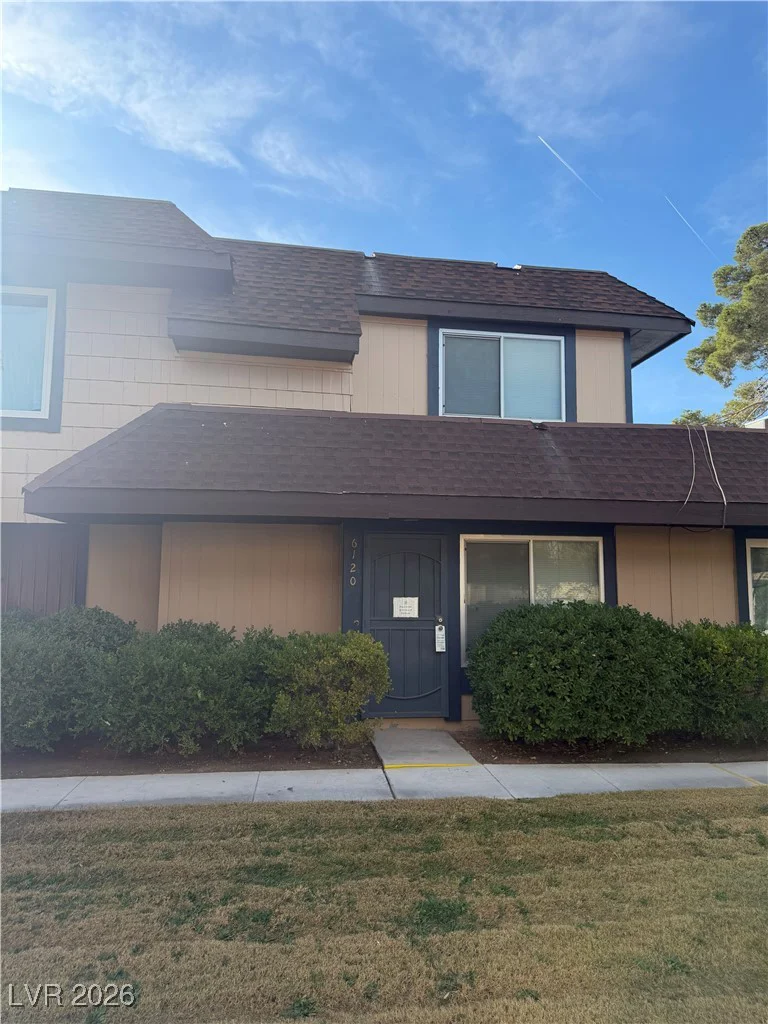 6120 Meadowhaven, Las Vegas, NV 89103
