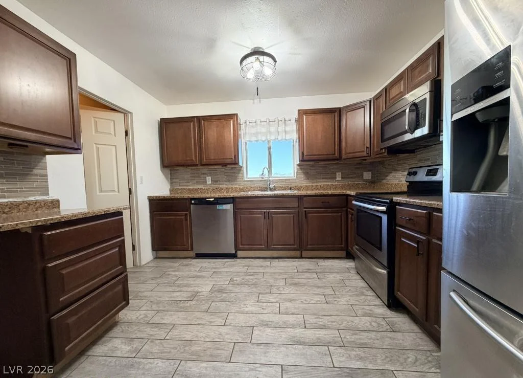 2851 Goldrush, Pahrump, NV 89048