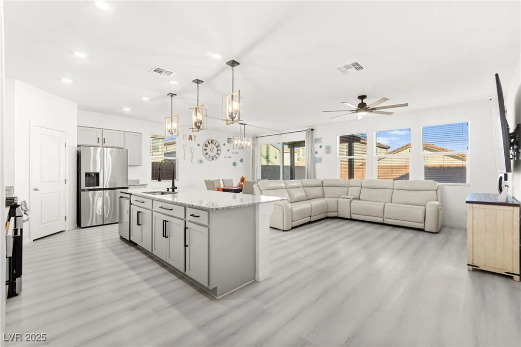 10282 Desert Barrel, Las Vegas, NV 89141