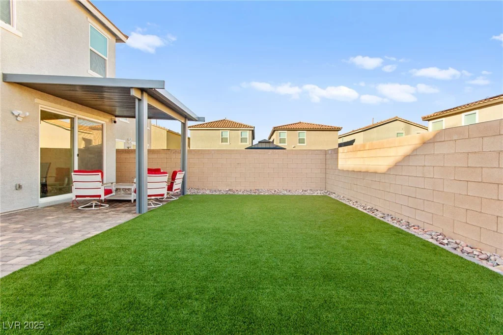 10282 Desert Barrel, Las Vegas, NV 89141