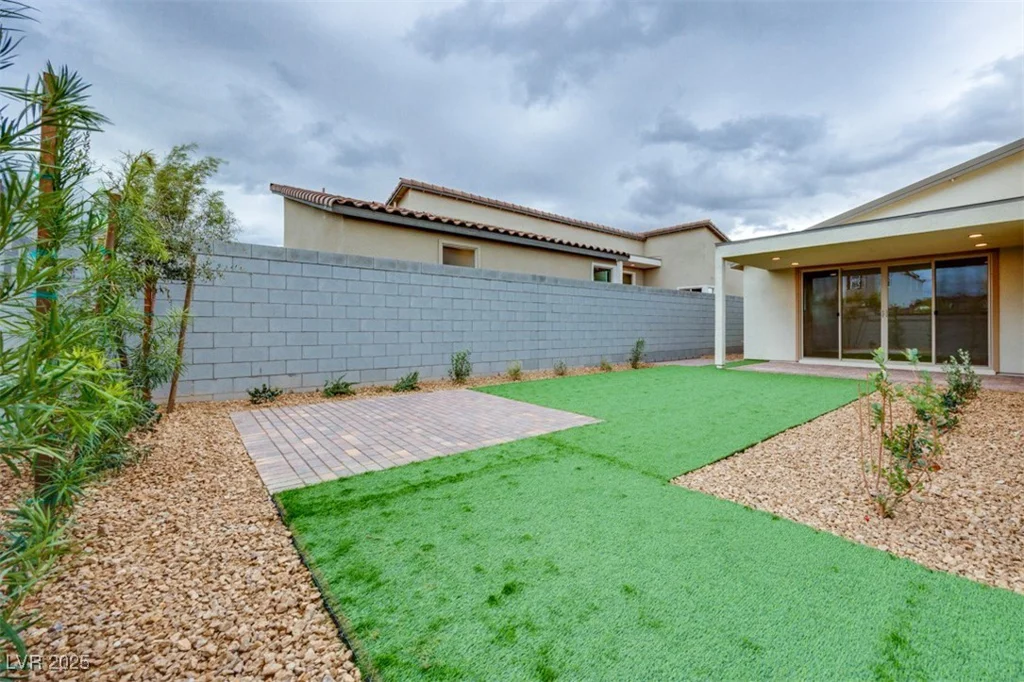 10337 Mulberry Crest, Las Vegas, NV 89166