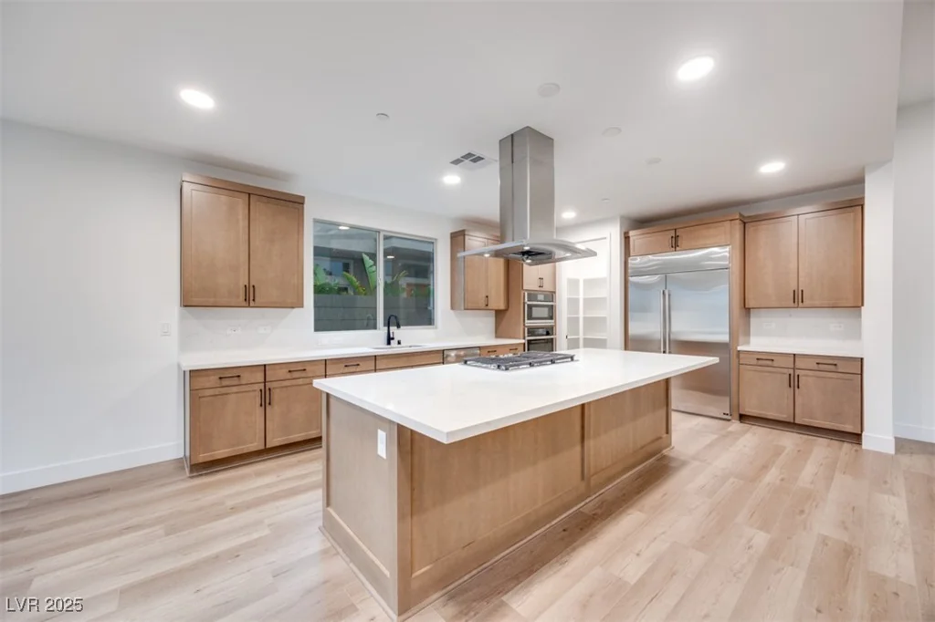 10381 Hanging Lake, Las Vegas, NV 89166