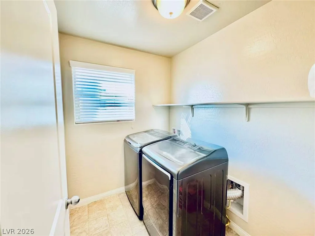 8938 Whitten Park, Las Vegas, NV 89148