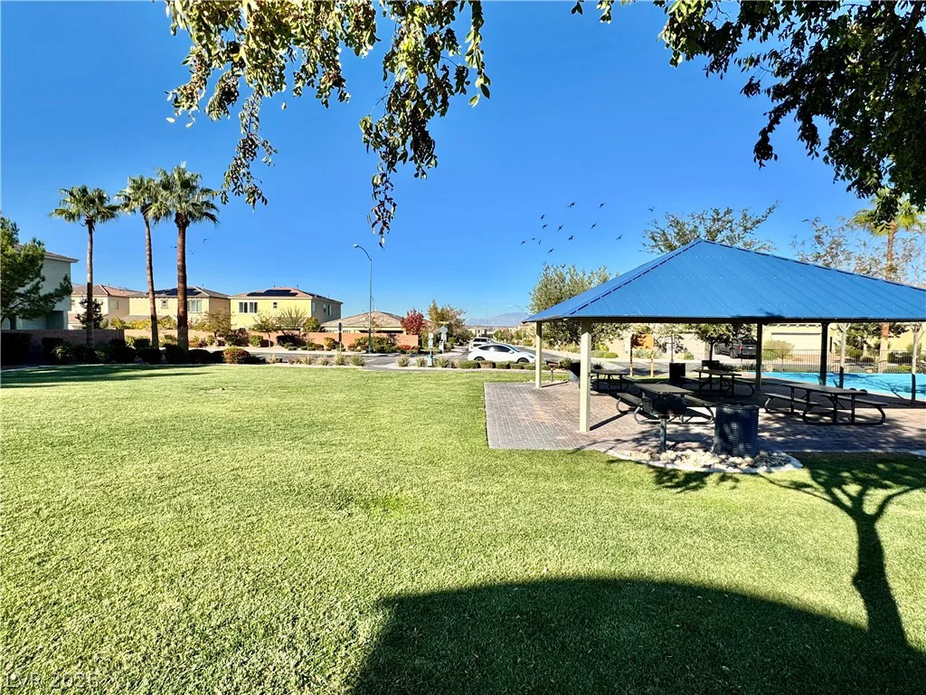 8938 Whitten Park, Las Vegas, NV 89148