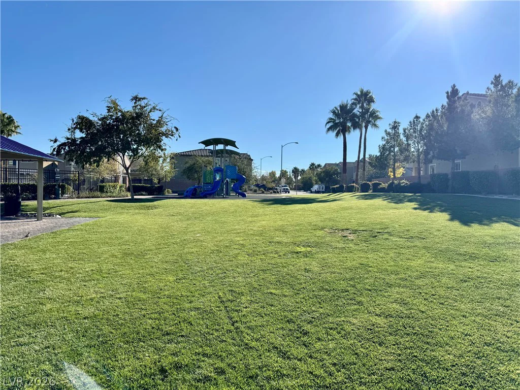 8938 Whitten Park, Las Vegas, NV 89148
