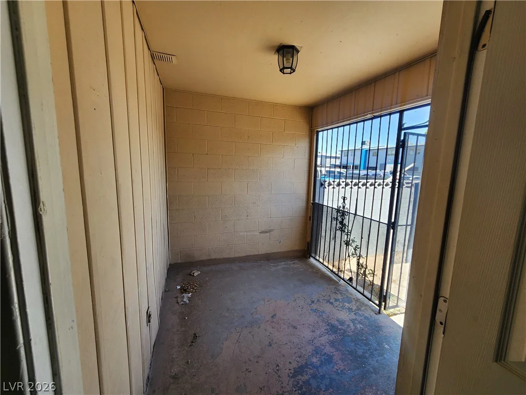 2526 Bulloch, North Las Vegas, NV 89030