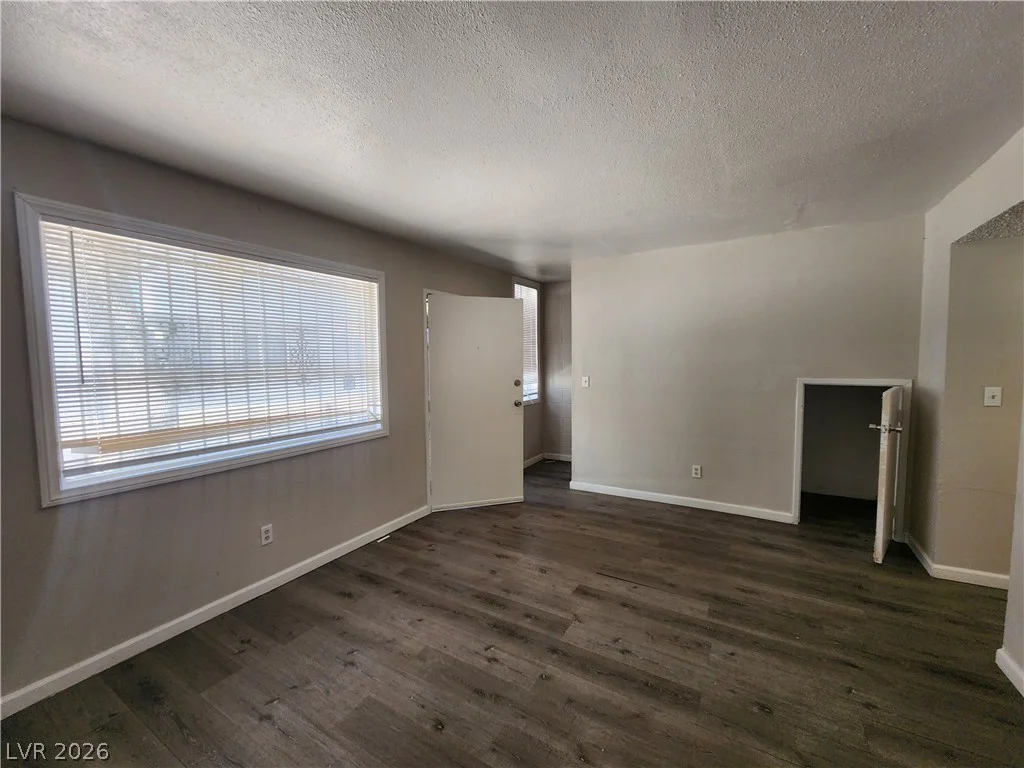 2526 Bulloch, North Las Vegas, NV 89030