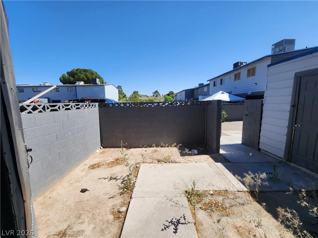 2526 Bulloch, North Las Vegas, NV 89030