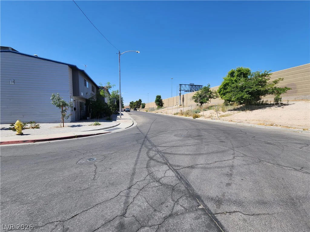 2526 Bulloch, North Las Vegas, NV 89030