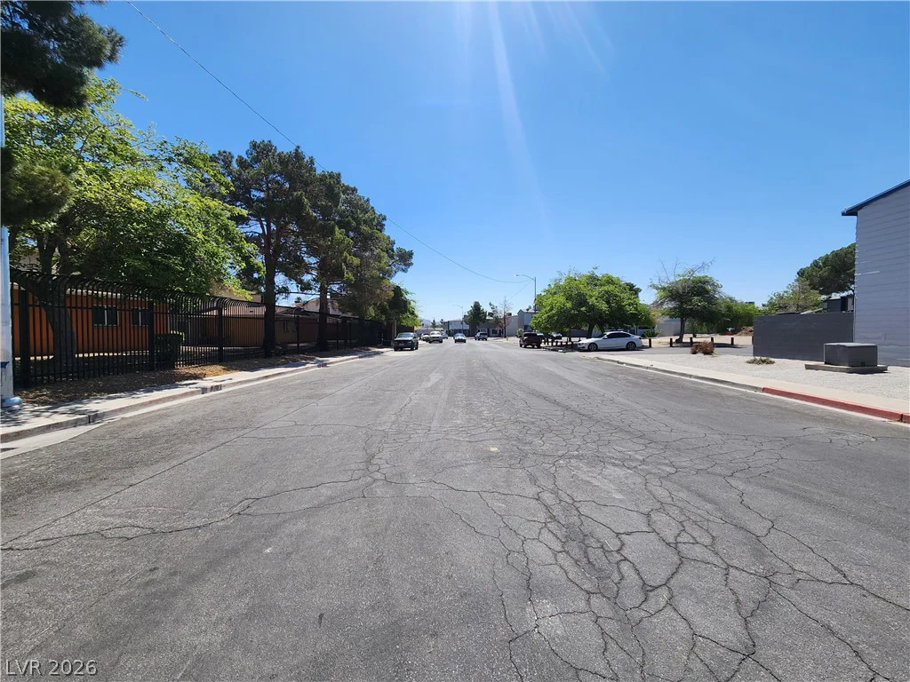 2526 Bulloch, North Las Vegas, NV 89030