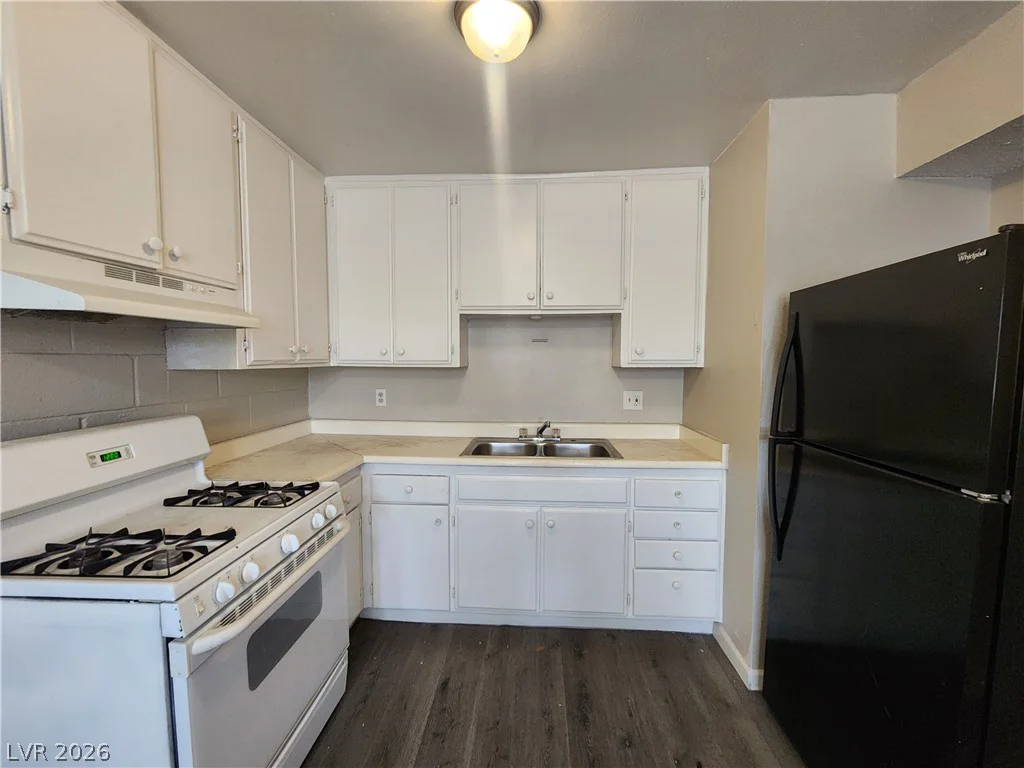 2526 Bulloch, North Las Vegas, NV 89030