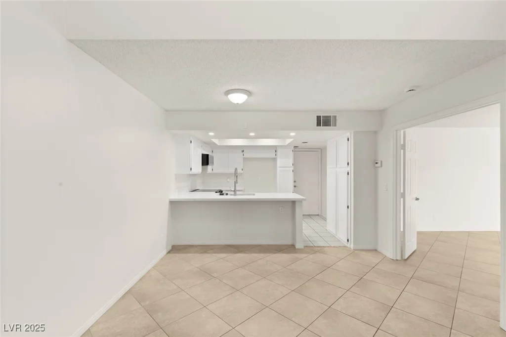 2757 Lodestone, Las Vegas, NV 89117