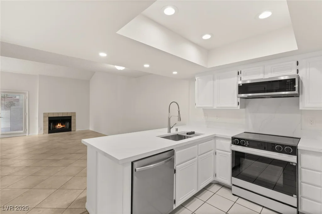 2757 Lodestone, Las Vegas, NV 89117