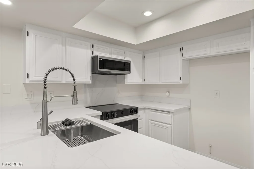 2757 Lodestone, Las Vegas, NV 89117