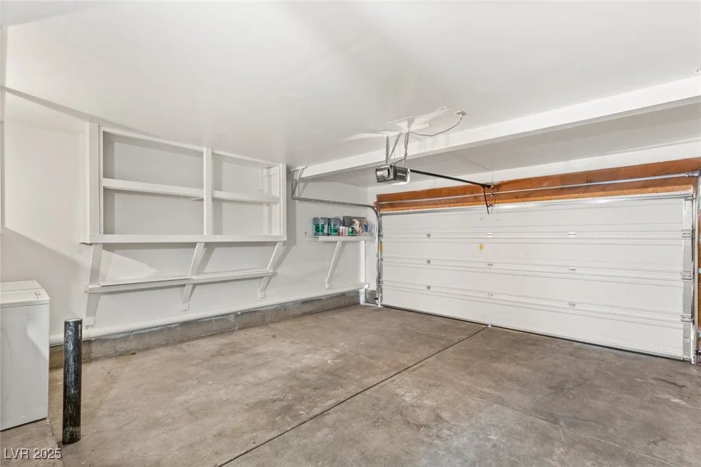 2757 Lodestone, Las Vegas, NV 89117