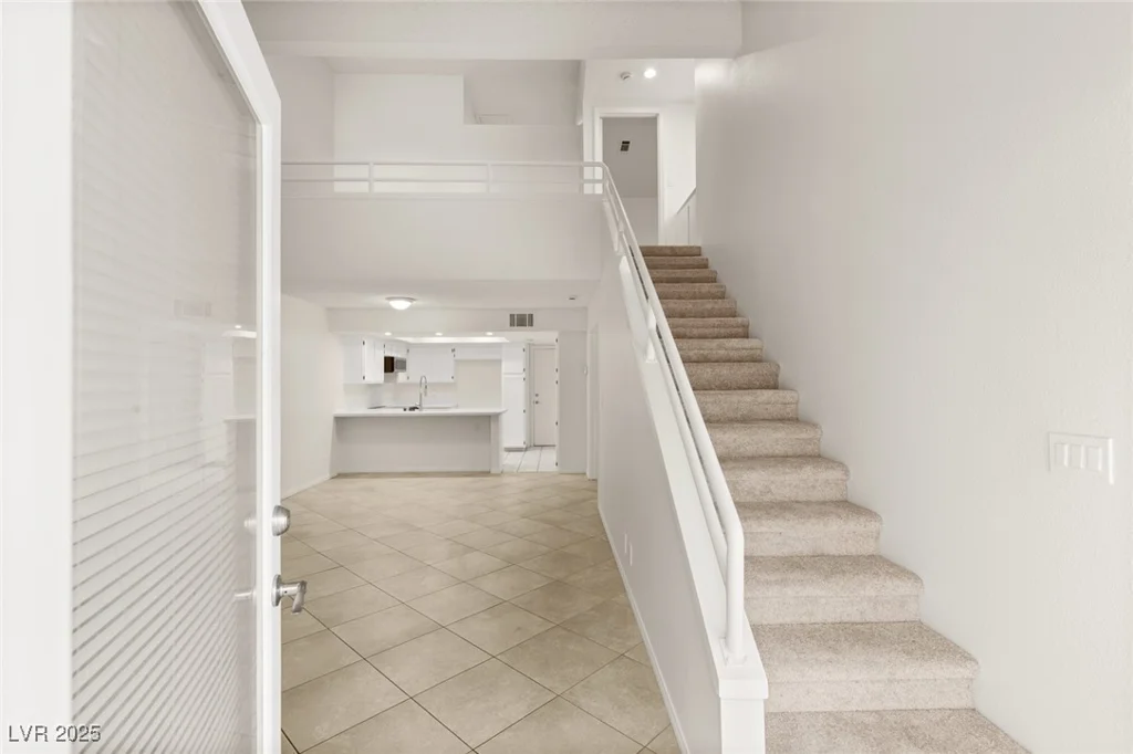 2757 Lodestone, Las Vegas, NV 89117