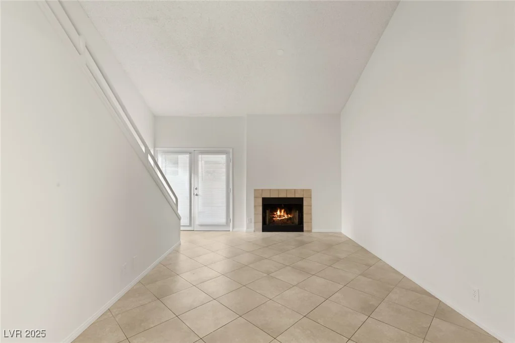 2757 Lodestone, Las Vegas, NV 89117
