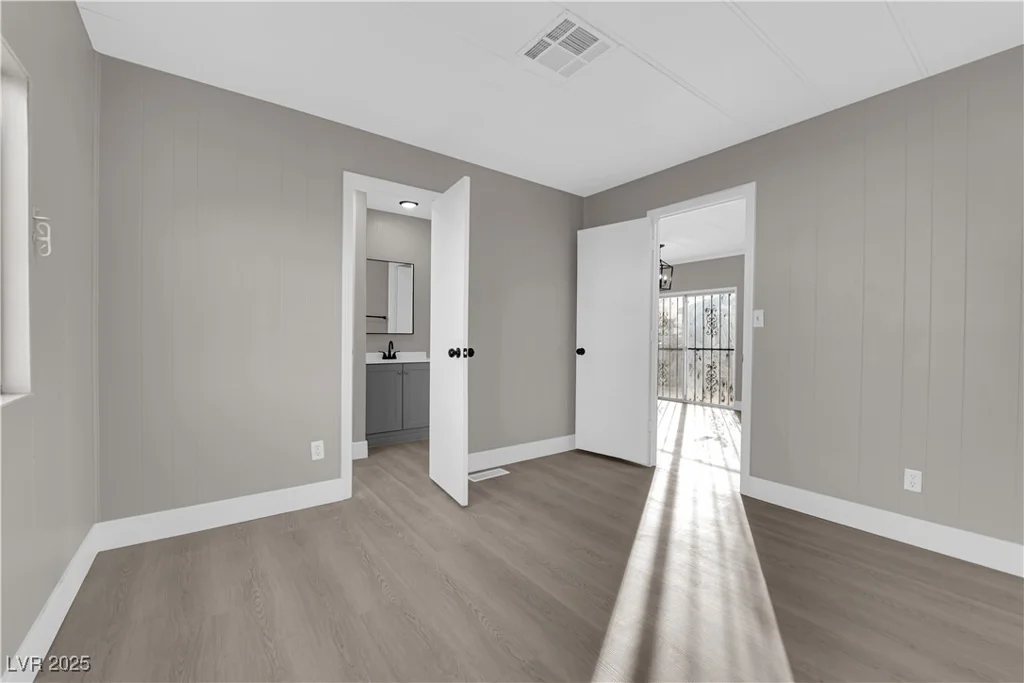 6274 Great Smoky, Las Vegas, NV 89156